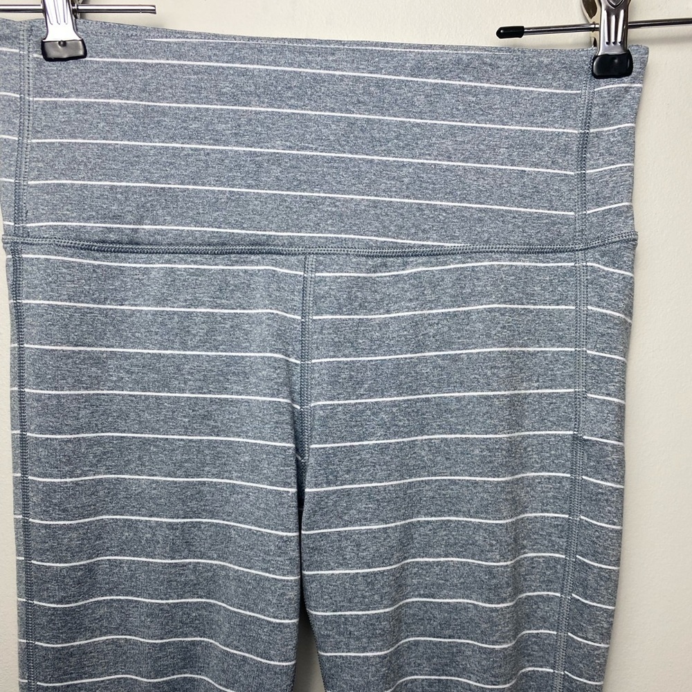 Athleta High Rise Chaturanga Striped Athletic Leggings Sz XS - Picture 3 of 6